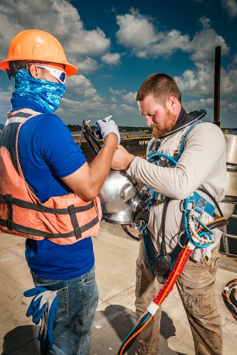 National Marine And Diving Service 3214126611 Commercial Diving